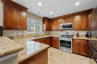 Photo #1: OC25101044 Listing