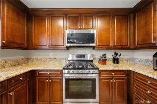 Photo #3: OC25101044 Listing