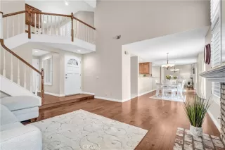 Photo #2: OC25101318 Listing 