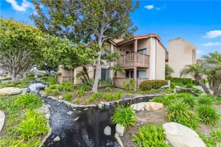 Photo #1: OC25101437 Listing 