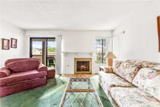 Photo #6: OC25101437 Listing 