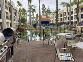 Photo #2: OC25101533 Listing