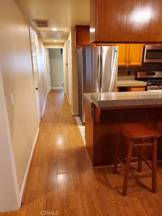 Photo #5: OC25101533 Listing