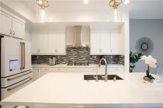 Photo #4: OC25101656 Listing 