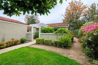 Photo #3: OC25101723 Listing 