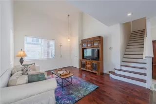 Photo #3: OC25101992 Listing 