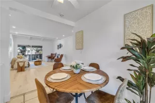 Photo #6: OC25102561 Listing 