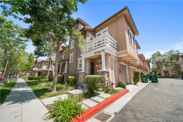 MLS: OC25102802 Condo For Sale