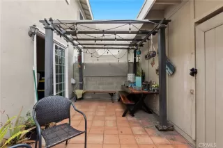 Photo #2: OC25103022 Listing 