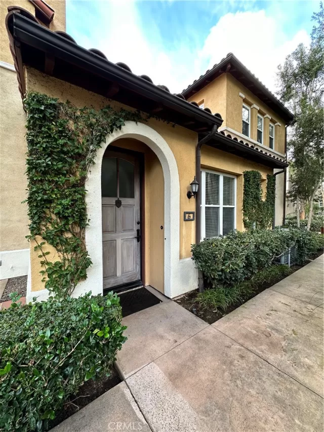 MLS: OC25103108 Condo For Sale