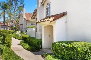 Photo #2: OC25103661 Listing 