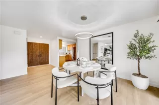 Photo #5: OC25103701 Listing 