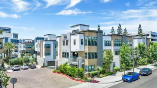 Photo #3: OC25103714 Listing 