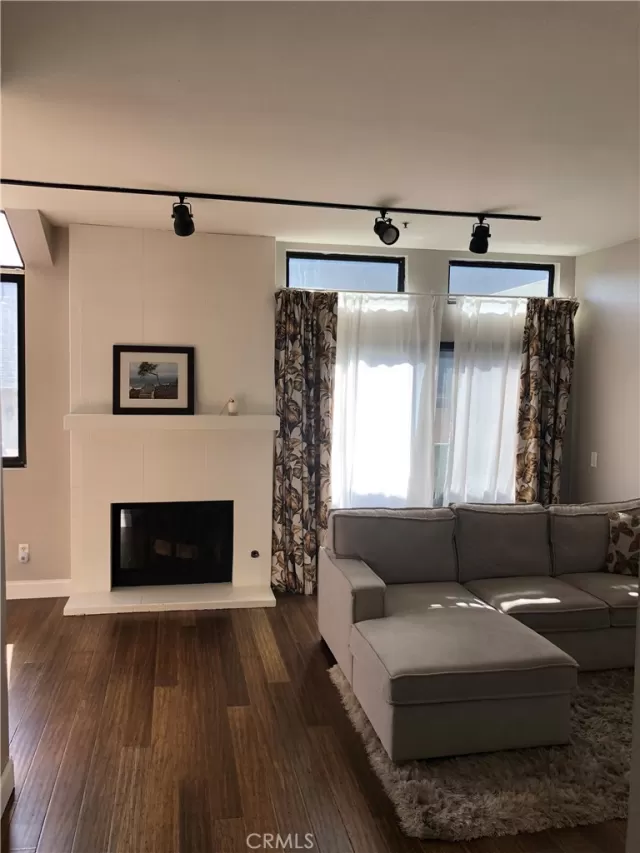 MLS: OC25103798 Condo For Sale