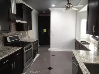 Photo #5: OC25103898 Listing 