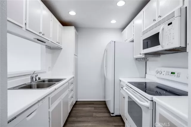 MLS: OC25104354 Condo For Sale