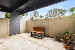 Photo #4: OC25104354 Listing 