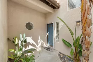 Photo #2: OC25104401 Listing 