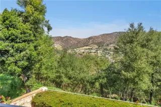 More Details about MLS # OC25104438 : 29007 CANYON RIDGE DRIVE 111