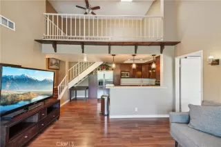 Photo #4: OC25104438 Listing 