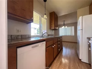 Photo #3: OC25104465 Listing 