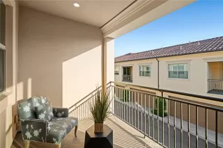 Photo #4: OC25104620 Listing 