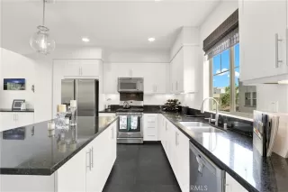 Photo #2: OC25104630 Listing 