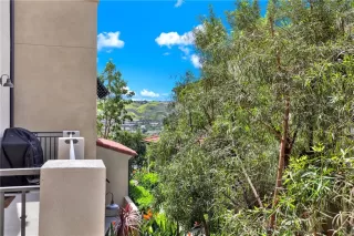 Photo #5: OC25104630 Listing 