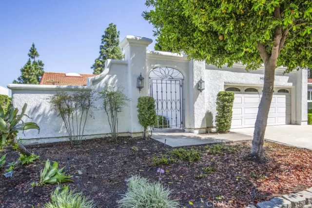 MLS: OC25104664 Condo For Sale