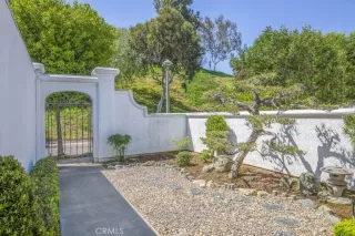 Photo #3: OC25104664 Listing 