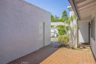 Photo #6: OC25104664 Listing 