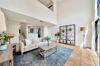 Photo #5: OC25104830 Listing