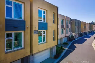 Photo #1: OC25105079 Listing 