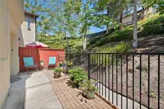 Photo #4: OC25105206 Listing 