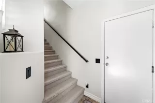 Photo #6: OC25105206 Listing 