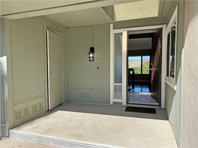 MLS: OC25105214 Condo For Sale