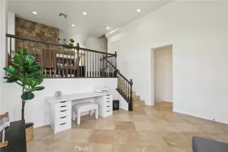 Photo #5: OC25105247 Listing 