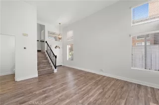 Photo #4: OC25105276 Listing 