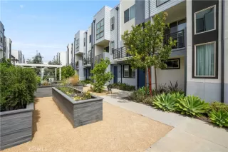 Photo #1: OC25105326 Listing