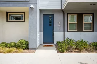 Photo #2: OC25105326 Listing