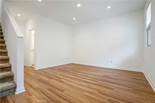 Photo #4: OC25105326 Listing