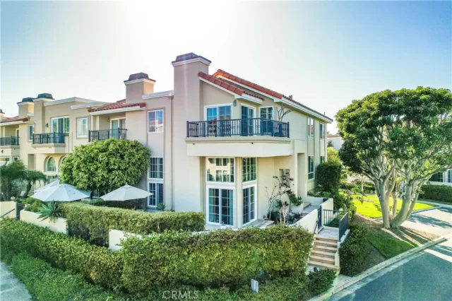 MLS: OC25105406 Condo For Sale