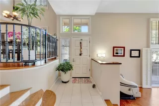 Photo #6: OC25105406 Listing