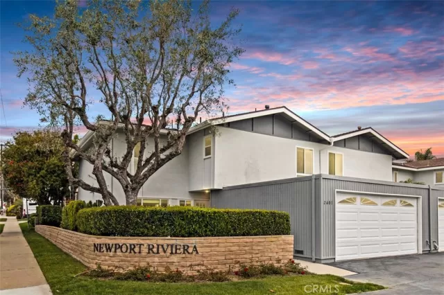 MLS: OC25105919 Condo For Sale