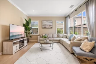 Photo #3: OC25106203 Listing 