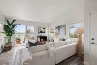 Photo #5: OC25106474 Listing 