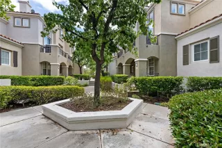 Photo #2: OC25106566 Listing 