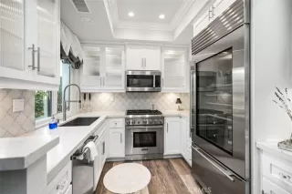 Photo #2: OC25106627 Listing