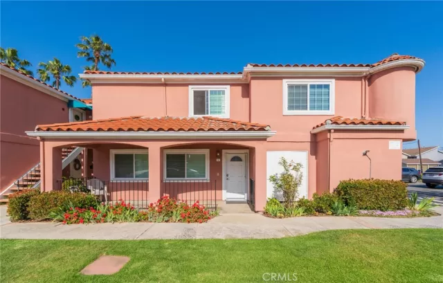 MLS: OC25106873 Condo For Sale