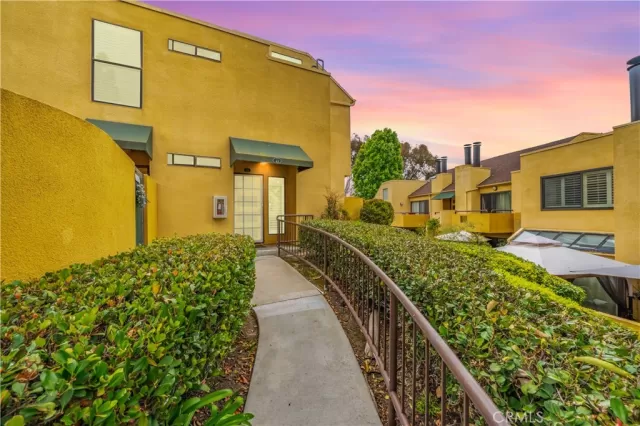 MLS: OC25106902 Condo For Sale